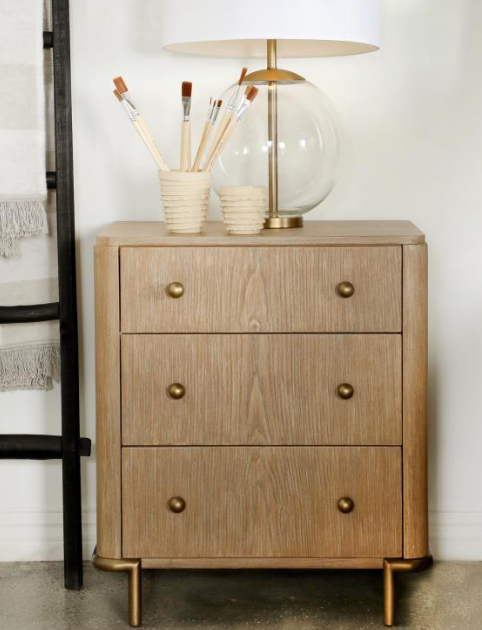 Arini 5 Piece Queen Panel Bedroom Set - Sand Wash And Natural Cane