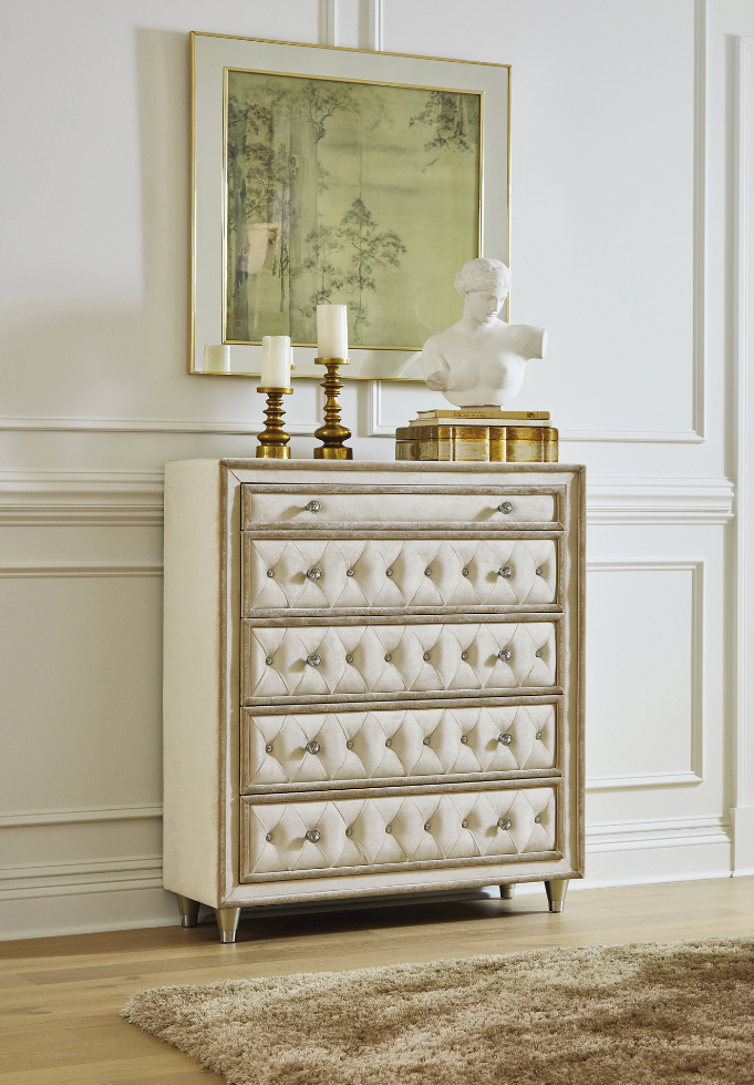 Antonella 5-Drawer Upholstered Chest Ivory And Camel