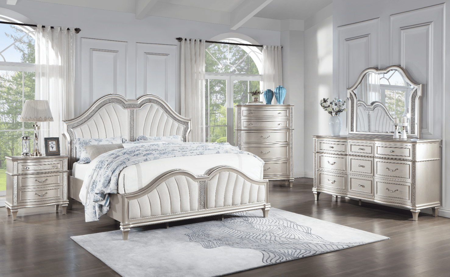 Quinn Queen Size Upholstered Glam Bedroom Set