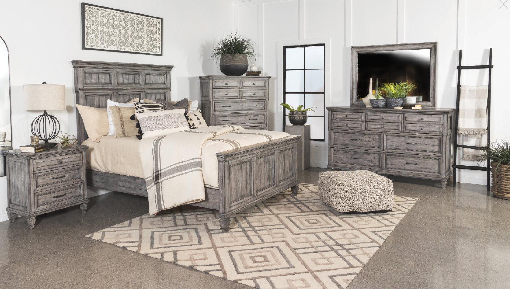 Avenue Eastern Queen Panel Bed Weathered Gray