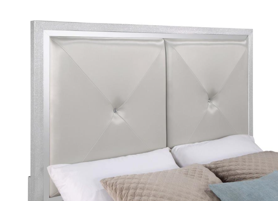 LaRue Upholstered Tufted Queen Panel Bedroom Set