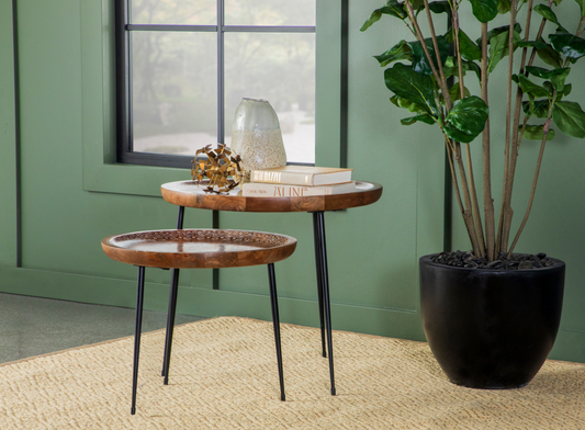 Nuala 2-Piece Round Nesting Table With Tripod Tapered Legs Honey And Black