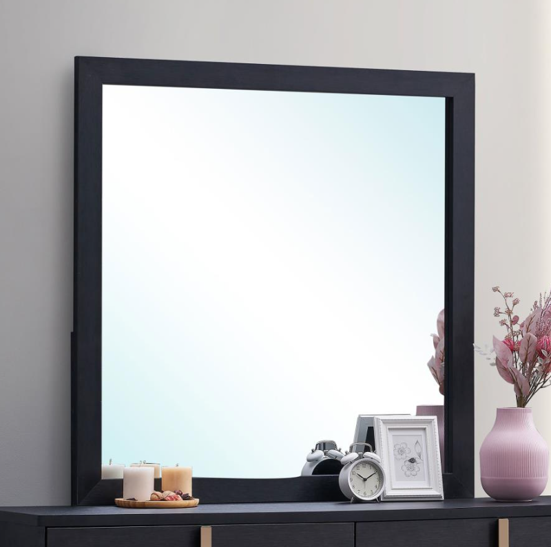 Marceline Queen Bedroom Set with LED Lighted Headboard - Black & Gold