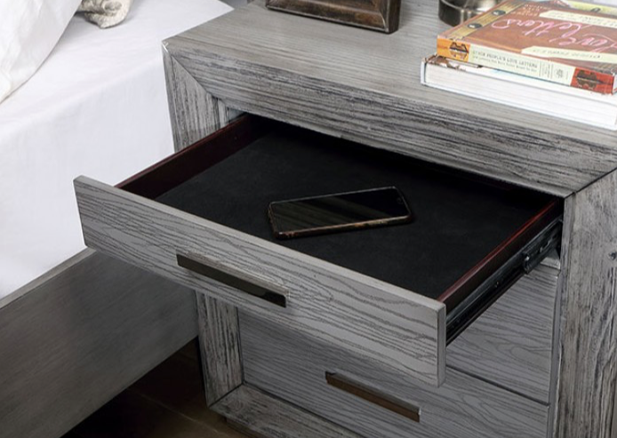 Raiden Transitional 3-Drawer Nightstand - Gray