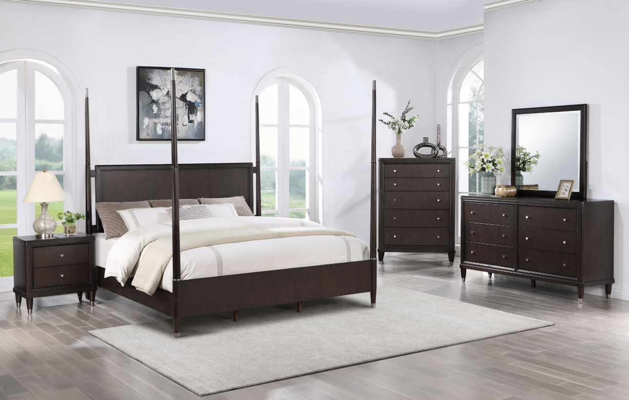 Emberlyn Queen Poster Bed in Rich Brown