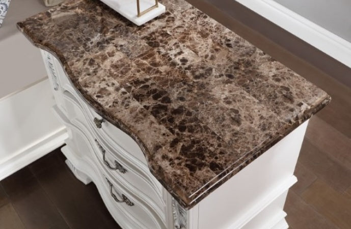 Esparanza Traditional Queen Bedroom Set - Pearl White