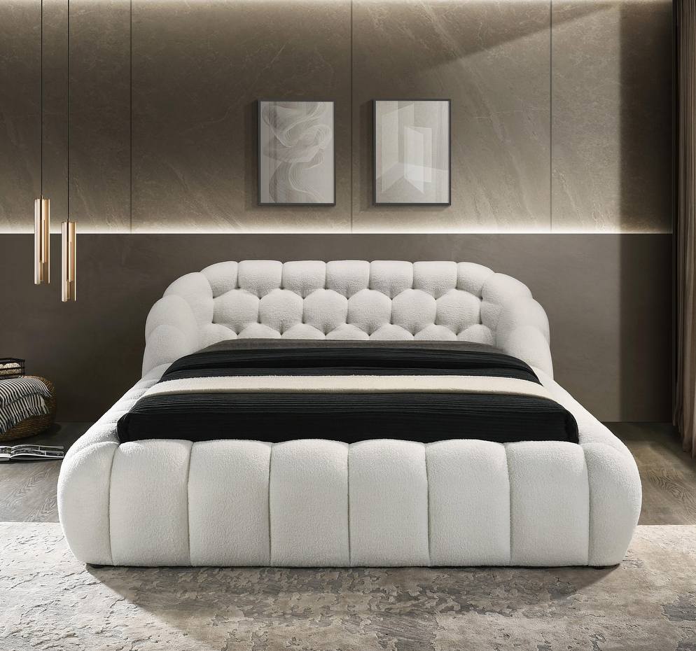 Newquay Ultra Contemporary Tufted Chenille King Platform Bed