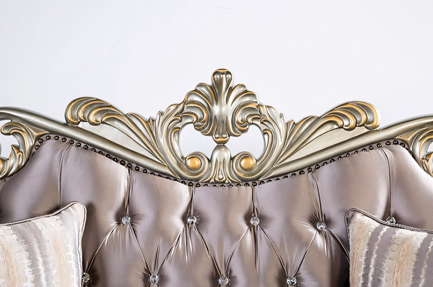 Albacete Traditional Velvet Sofa & Loveseat Set – Champagne & Purple