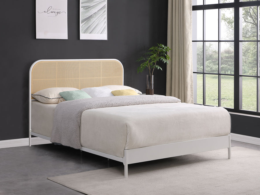 Amherst Radio Weave Rattan & Metal Full Bed, White
