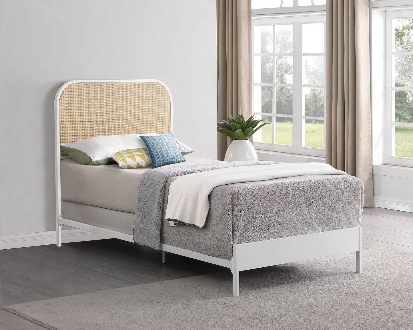 Amherst Radio Weave Rattan & Metal Twin Bed, White