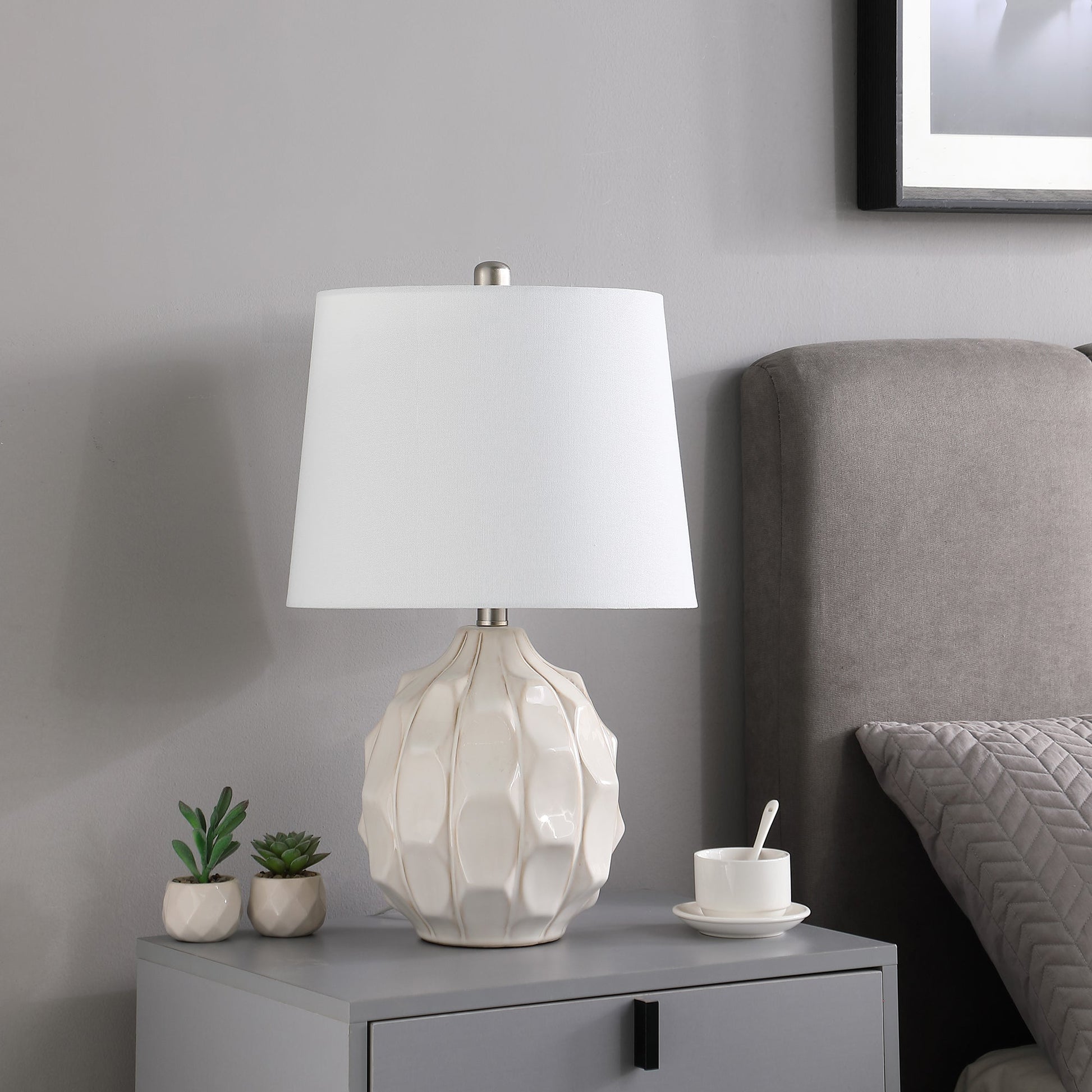 Seaside Cream/Taupe Trim Cascade Scallop Ceramic Table Lamp