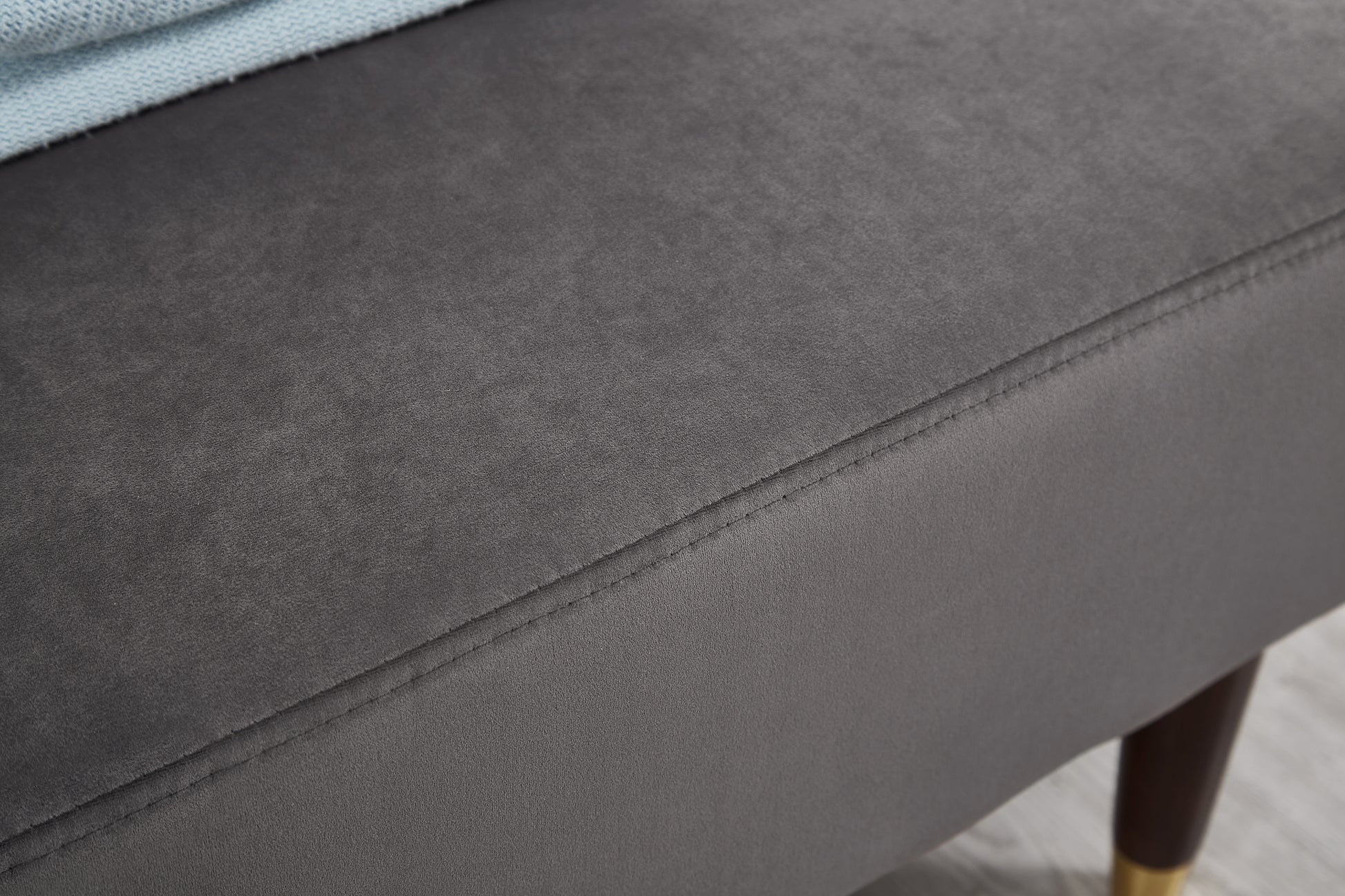 Modern Chaise Lounge Chair Velvet Upholstery (grey) - detail view 6