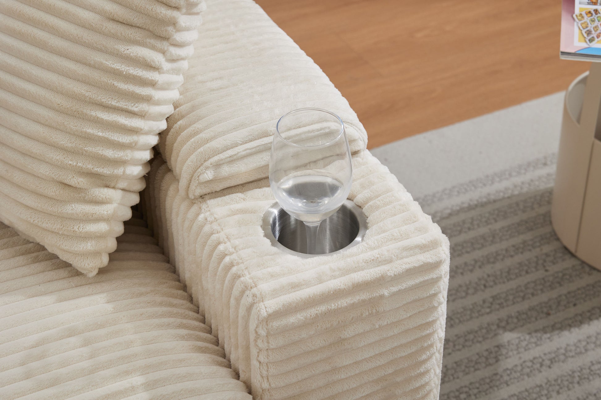 [video/new]corduroy Upholstered Chaise Lounge Sofa with Handrail Storage - Beige - detail view 7