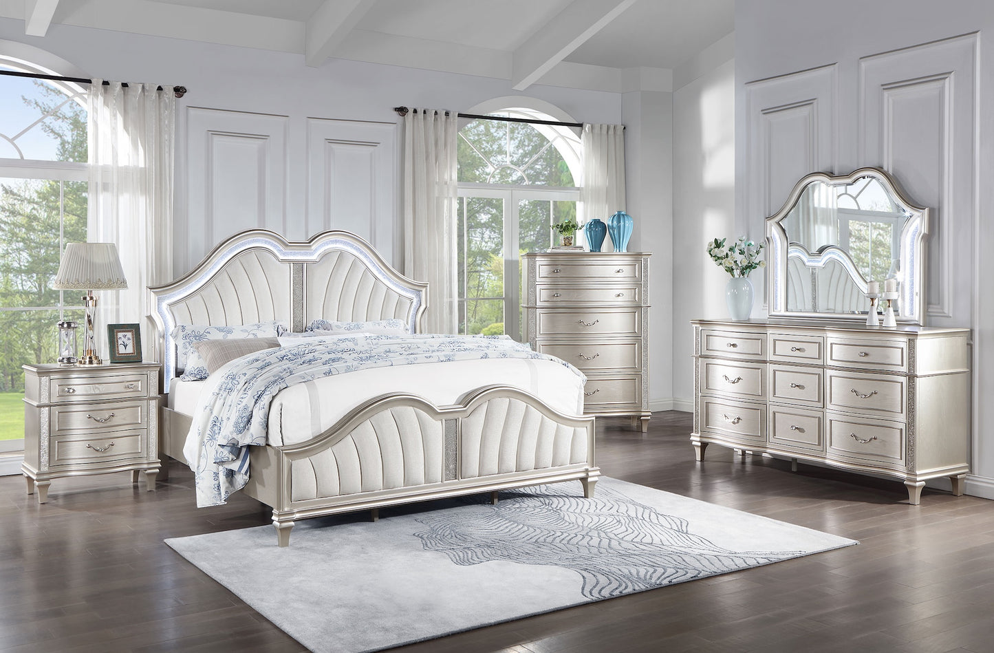 Evangeline Collection King Size Glam Bed in Silver Oak