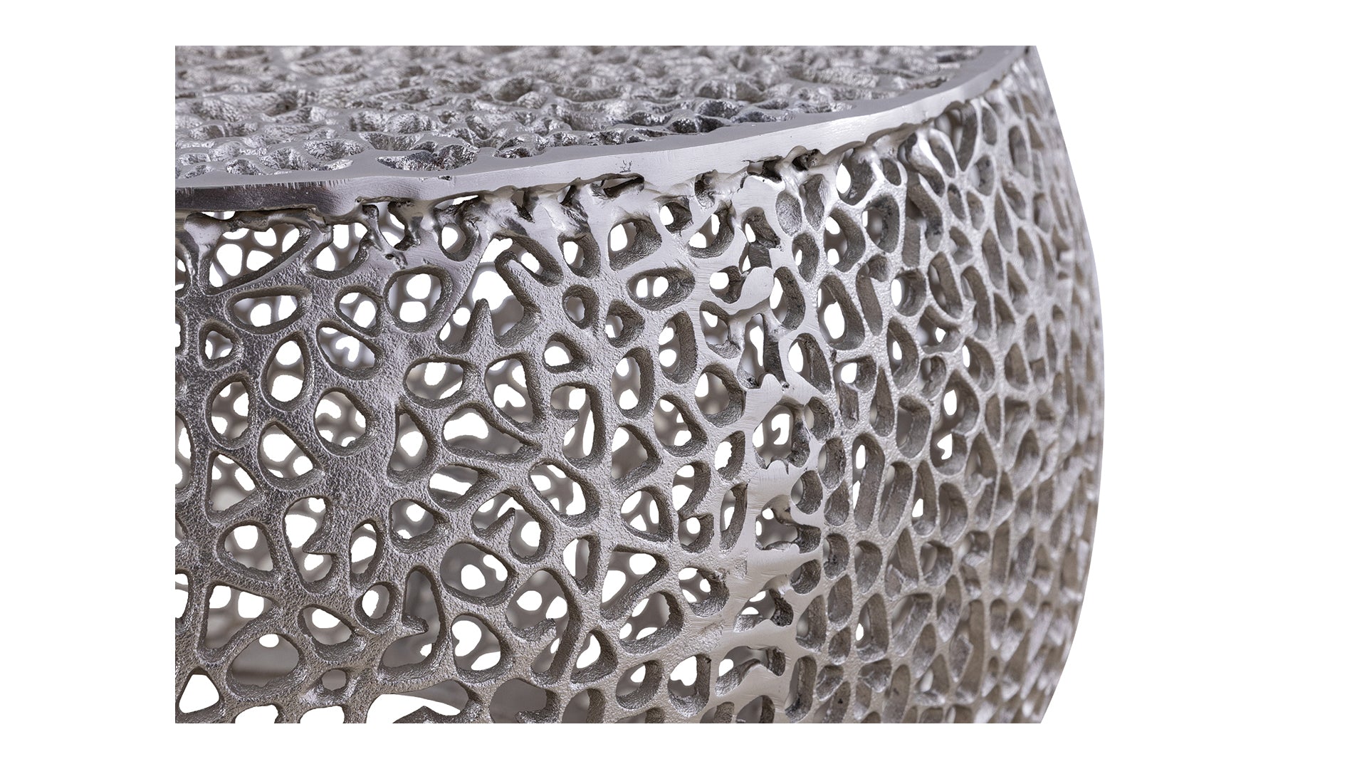 Azriel Round Aluminum Mesh Coffee Table, Silver