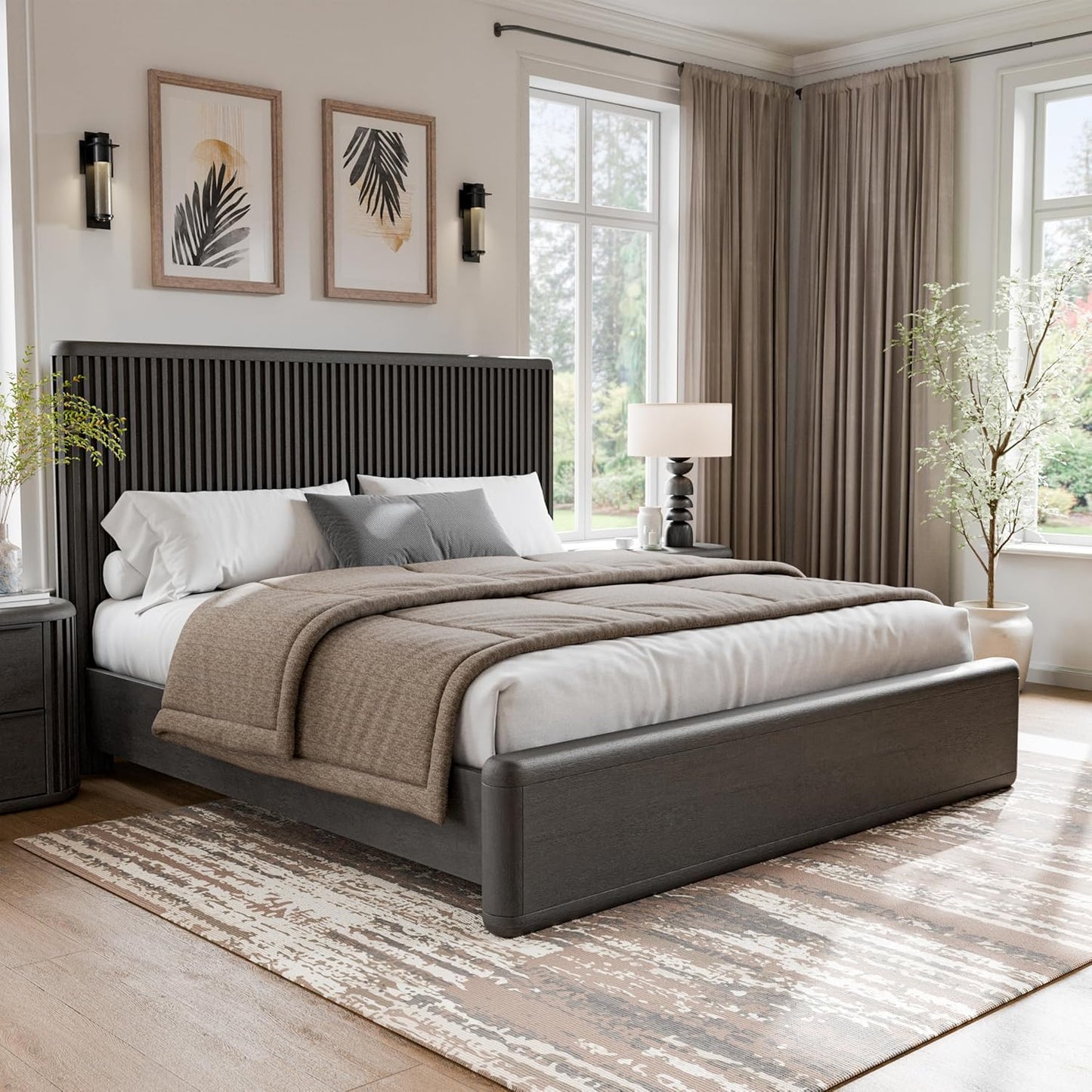Hildesheim Modern Fluted King Panel Bed, Black