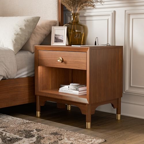 Hepburne Mid-Century Modern 4-Piece King Panel Bedroom Set - Walnut & Bouclé