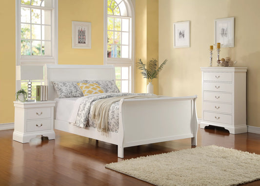 Norah Classic White Full Sleigh Bed