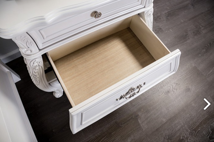 Velentini Traditional 3-Drawer Nightstand w/ Crystal Knobs in White