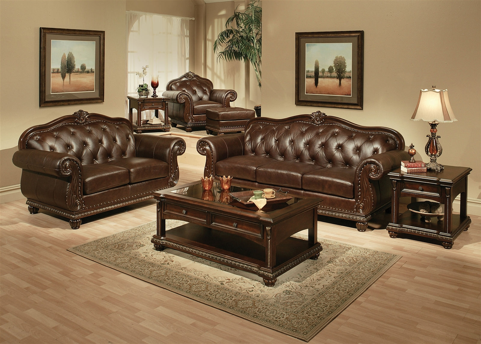 Anondale Traditional Rolled Arm Premium Leather Sofa