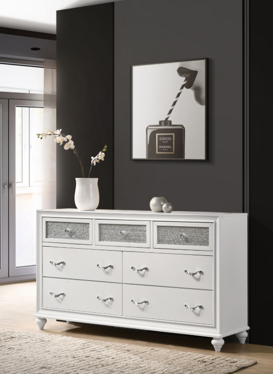 Barzini 7-Drawer Rectangular Dresser White