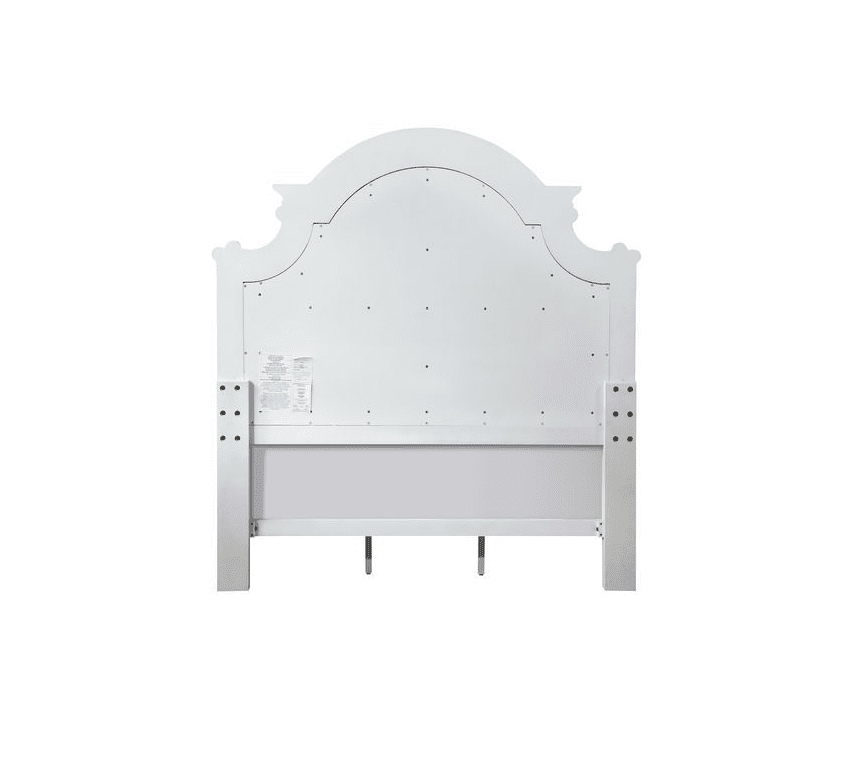 Florian Traditional Tufted Queen Bed