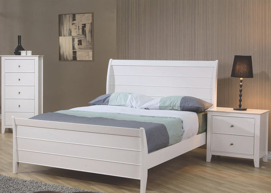 Snow Cottage Style Bright White Full Sleigh Bed