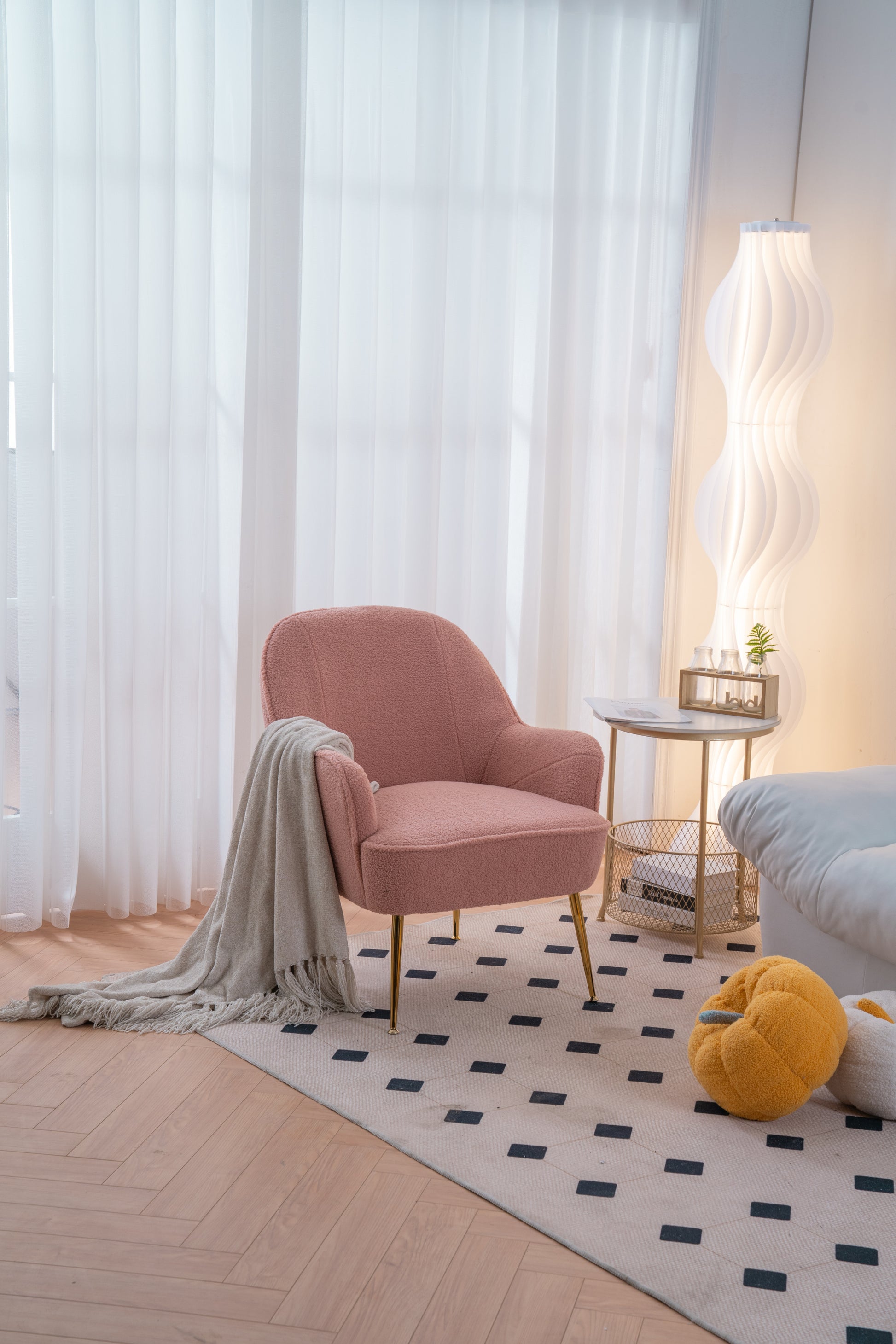 Modern Soft Teddy fabric Pink Ergonomics Accent Chair