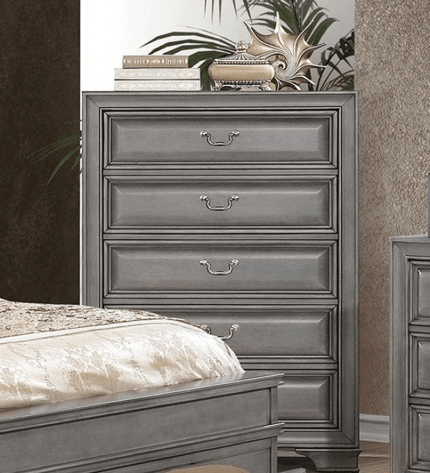 Brandt Traditional Storage Bed in Gray - King
